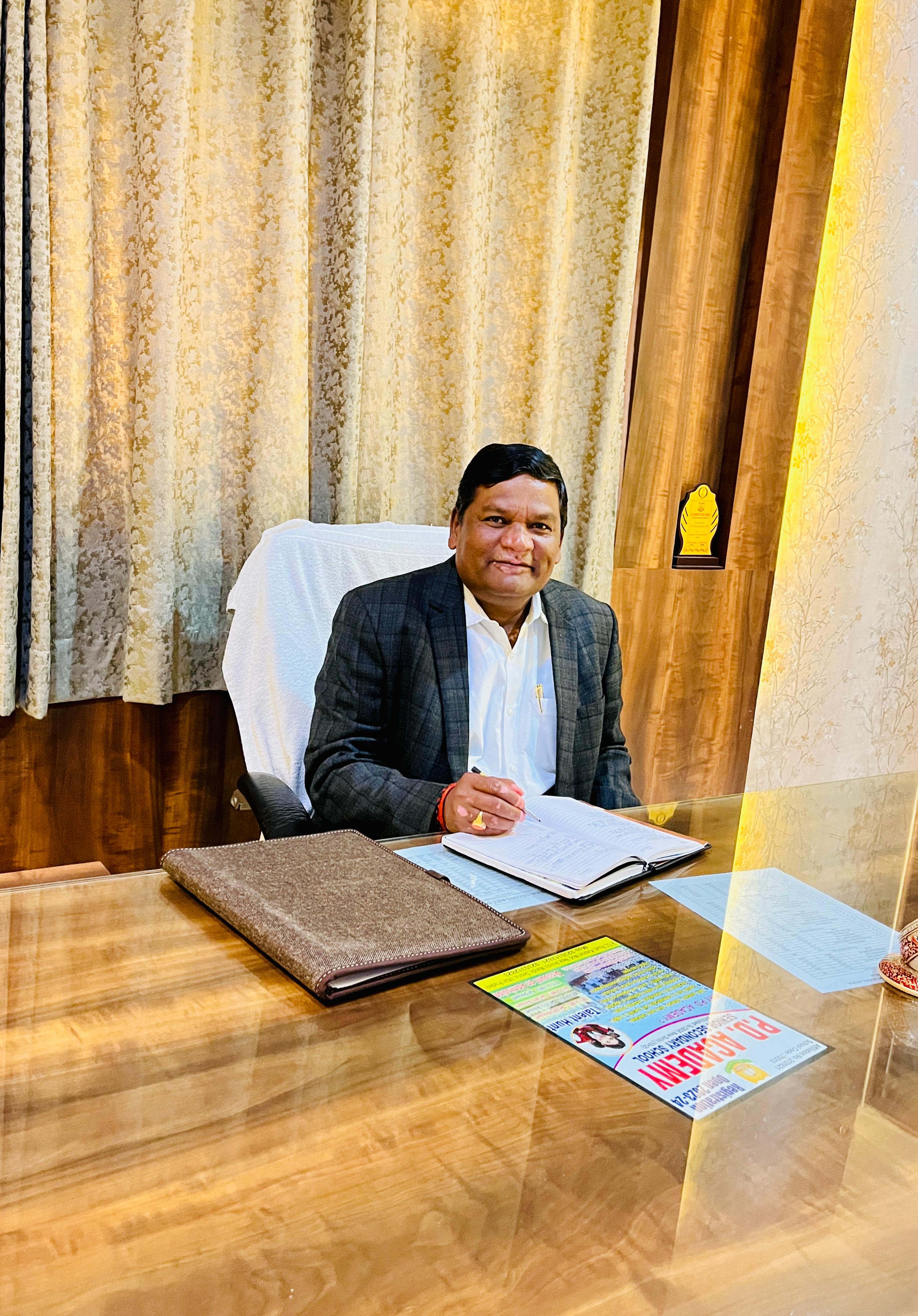 Mr Nandlal Jaiswal